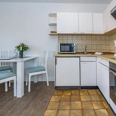 Apartamento Bismarckstrasse 5a, App 10 *